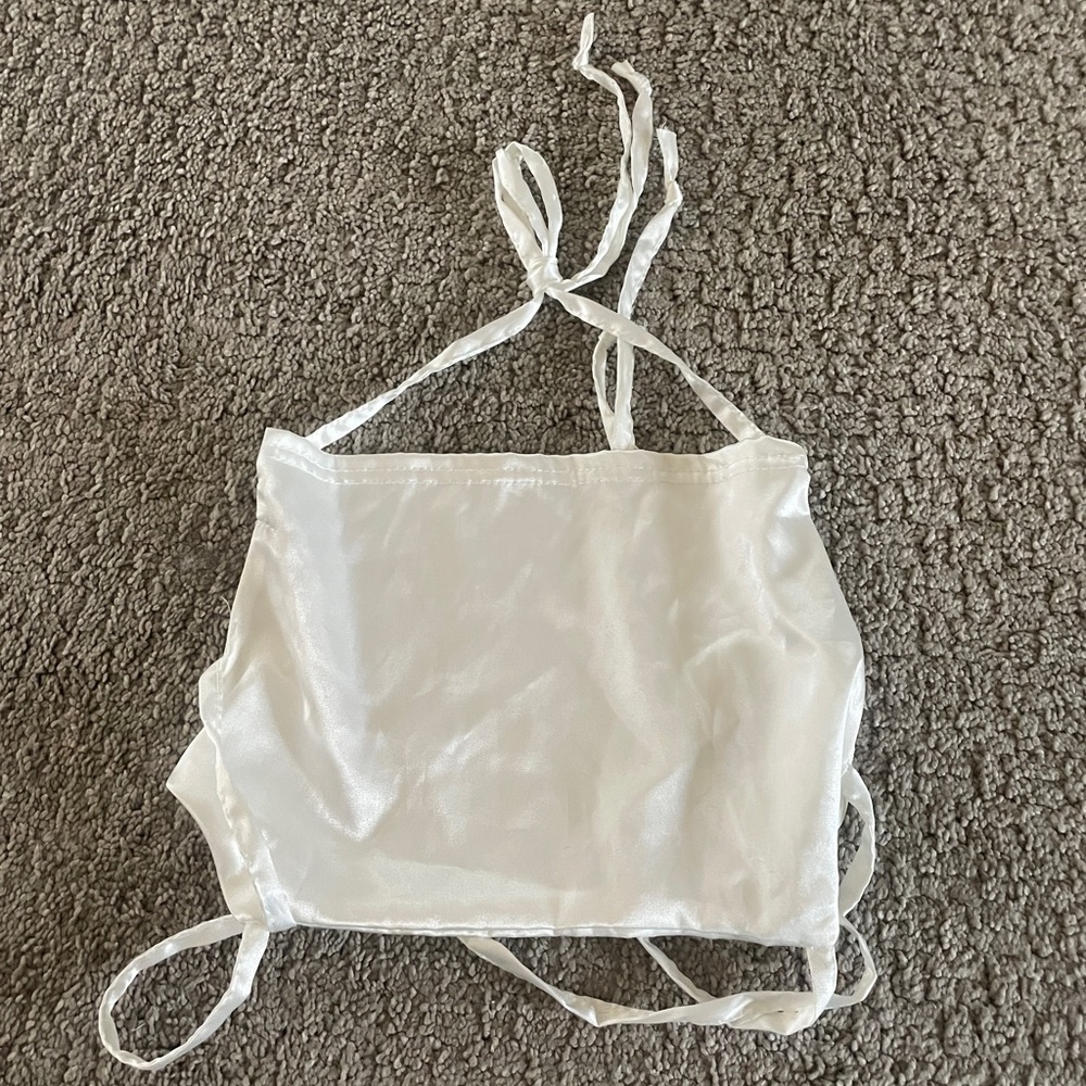 Pretty little thing top